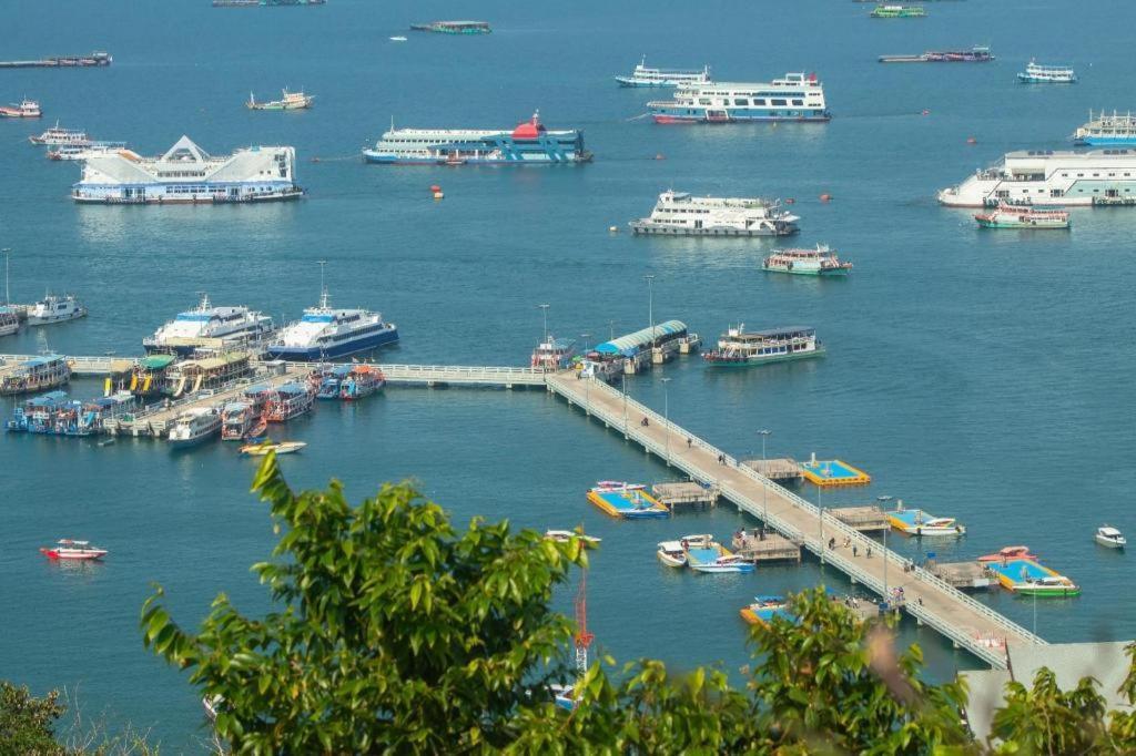 B2 Hotel South Pattaya Esterno foto