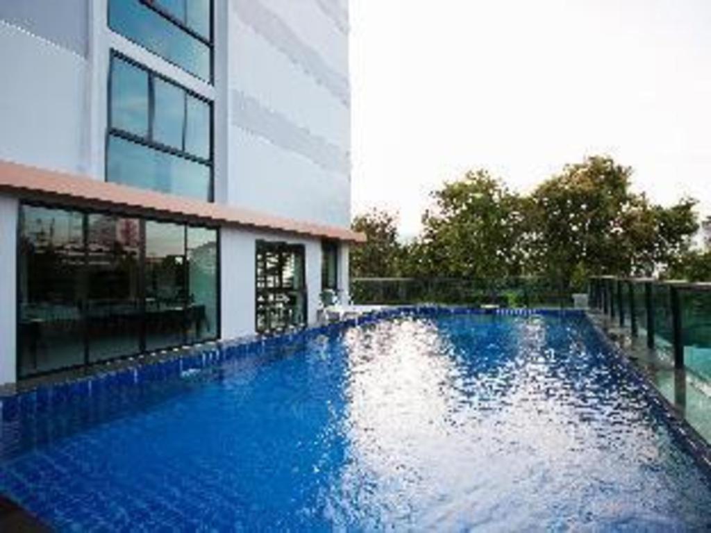 B2 Hotel South Pattaya Esterno foto